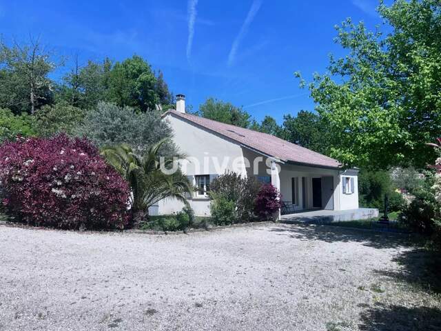 Maison familiale de 150 m²  - Charmes sur Rhône — photo du bien