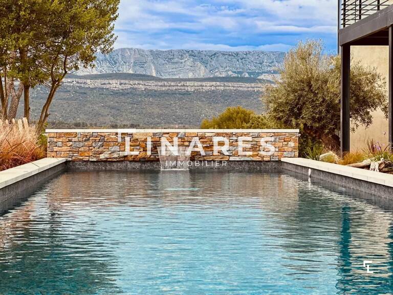 DESIGN & VIEW - Villa T7 de 250m2 - Vue Sainte Victoire - Terrai — photo 1