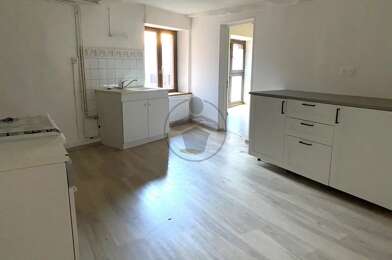 Appartement 3 pièces 550 €