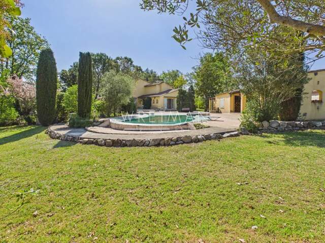 Villa Provençale avec piscine - Callian — photo du bien