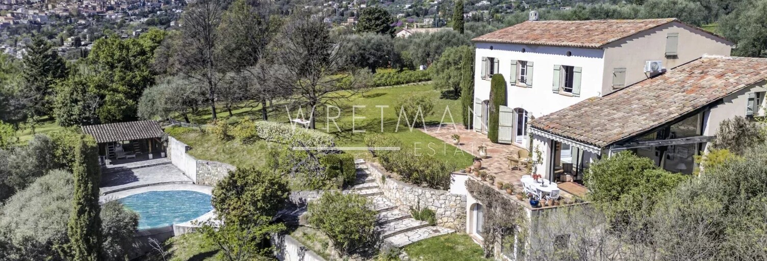 Maison 9 Pièces 353 m² à vendre à Grasse (06130)