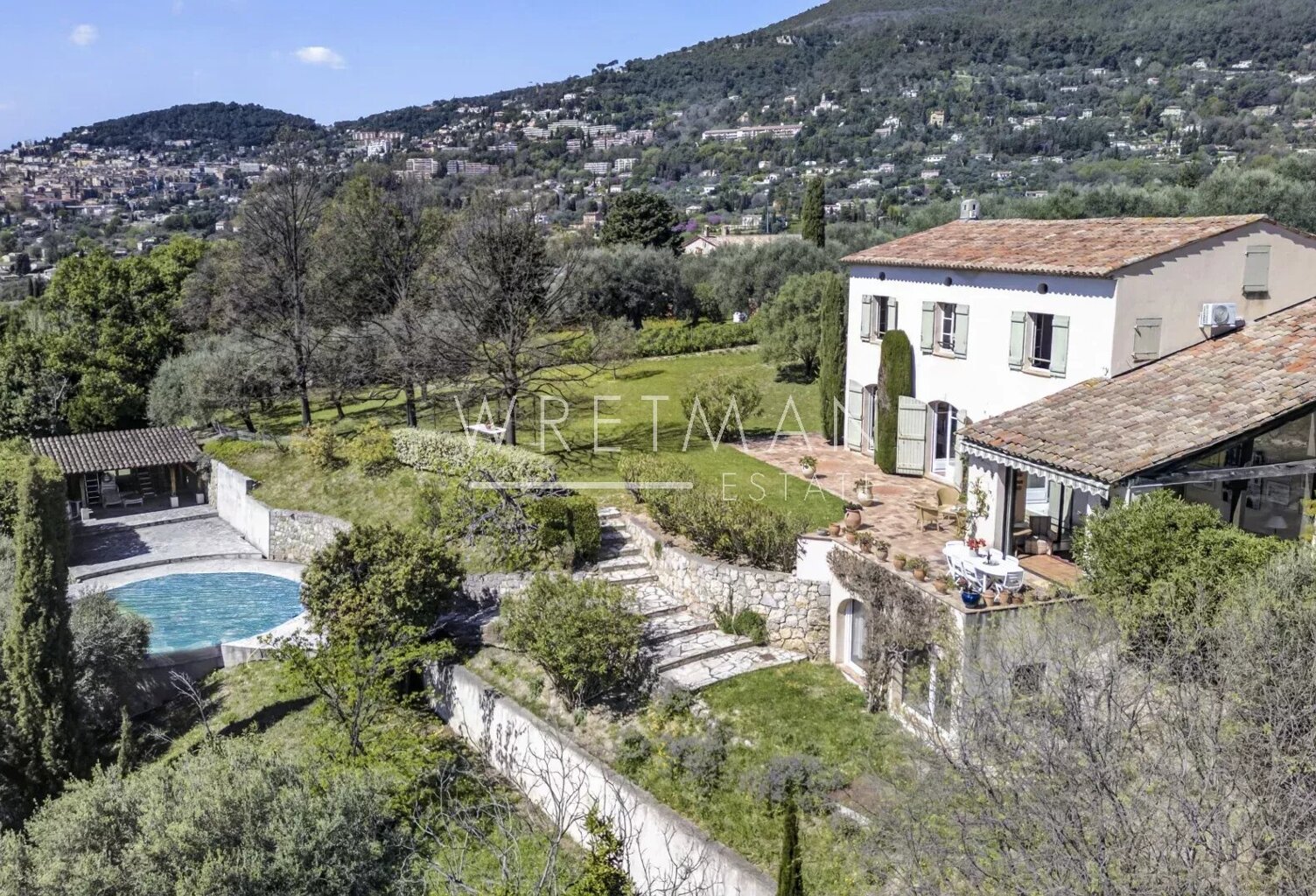 Belle propriété avec jardin, piscine et vue panoramique - Grasse — photo 1