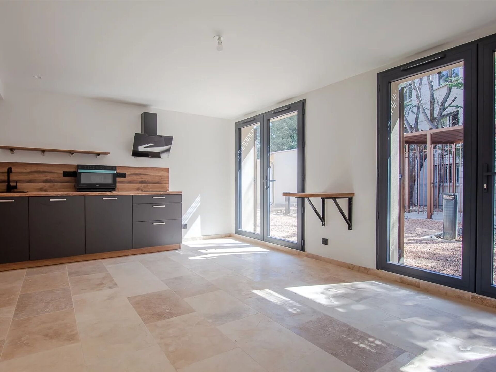 Appartement 1 pièce 31 m² · à Aix-en-Provence · 31 m² · 218 600 €