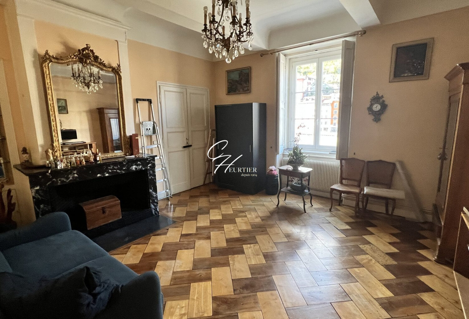 GRENOBLE: T2 de 94m² vue Isére — photo 1