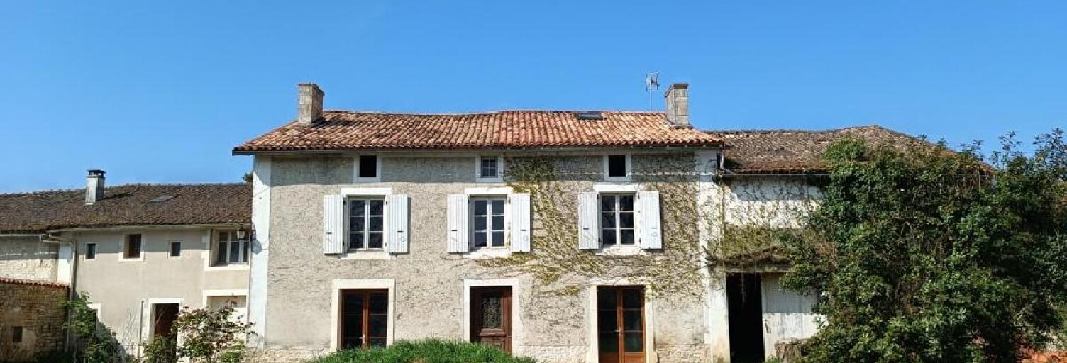 Maison 11 Pièces 400 m² à vendre à Villefagnan (16240)