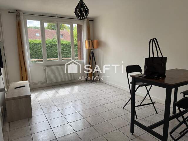 Appartement F4 avec place de parking et cave — photo du bien