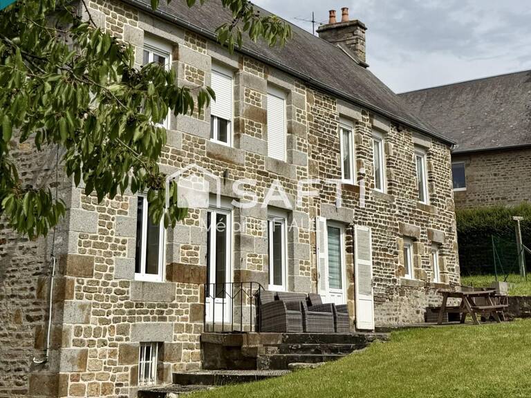 Maison d'une superficie de 148 m², avec dépendance. — photo 1