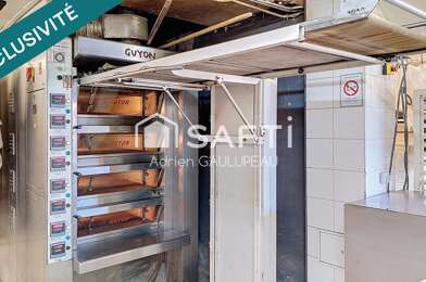 Commerce  294000 €