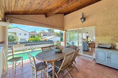 Maison 8 pièces 749000 €