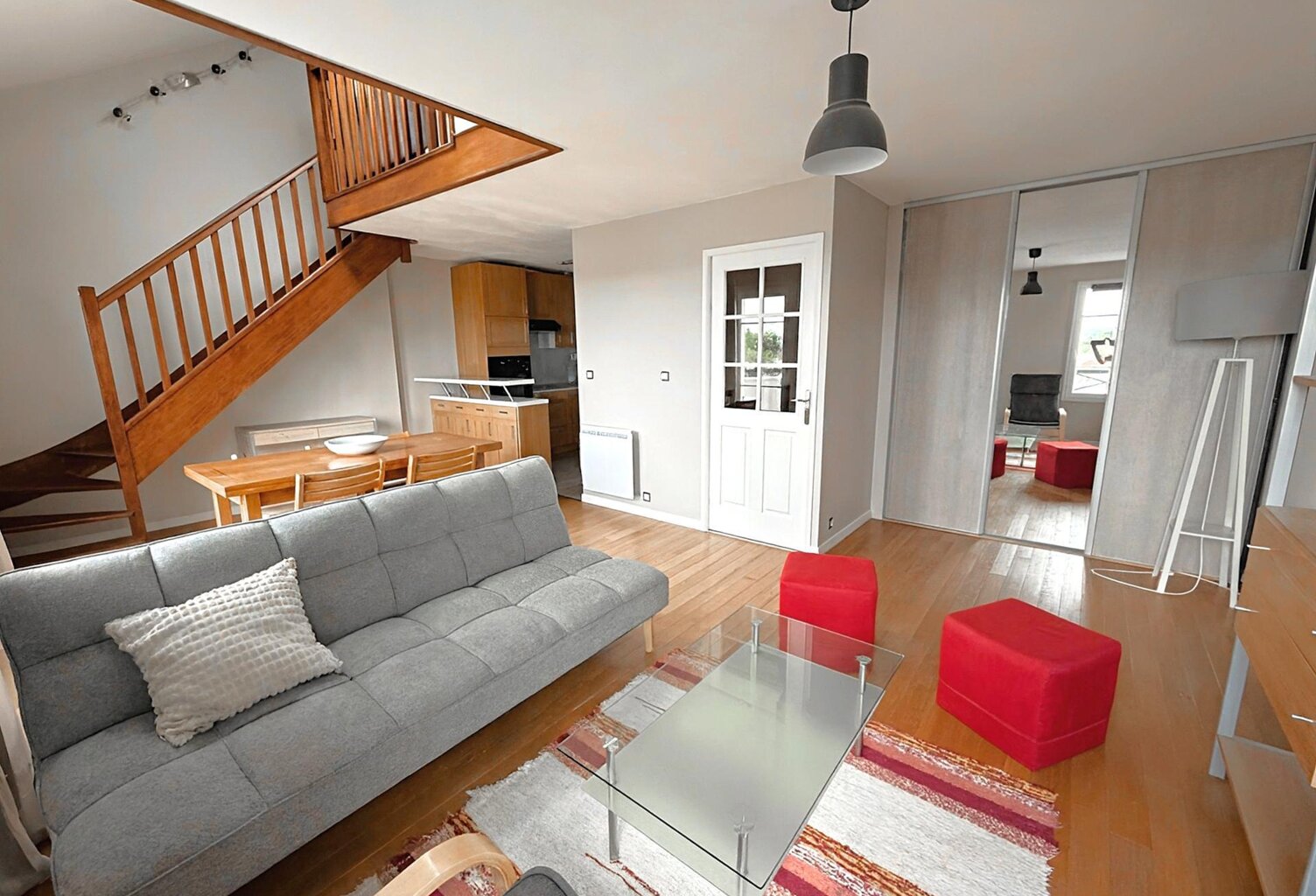 Duplex sud-est sans vis-à-vis, 15 min gare — photo 1