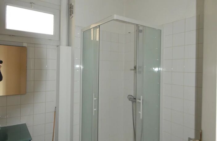 Appartement spacieux T5 avec prestations modernes - Le Mans — photo 4