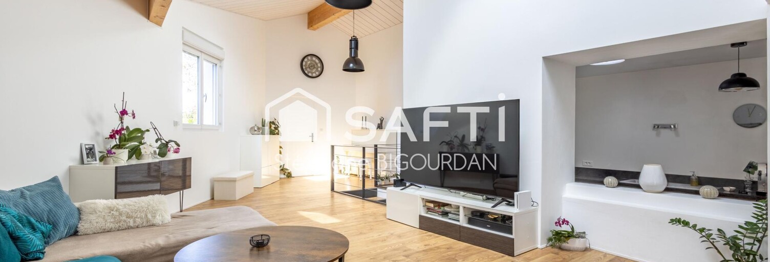 Maison 7 Pièces 275 m² à vendre à École-Valentin (25480)