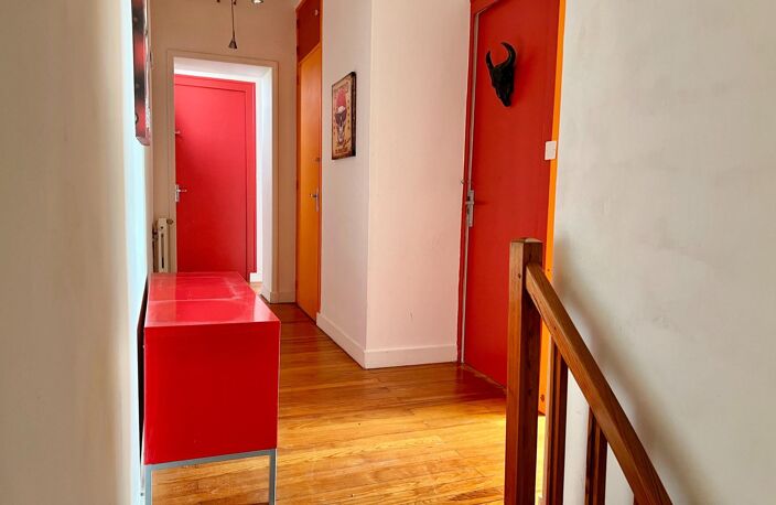 Maison familiale, 3 chambres, Jardin, carport — photo 4