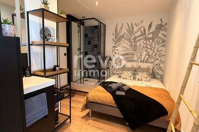 Maison 7 pièces 332480 €