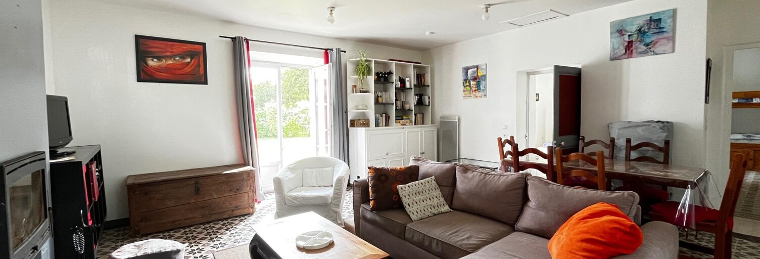 Maison 7 Pièces 197 m² à vendre à Lairoux (85400)