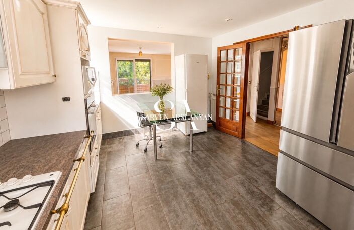 Maisons à vendre de 238 m2 à 6 minutes de la Gare RER D Maisons Alfort / Alfortville — photo 3