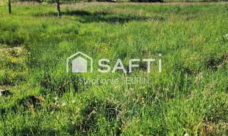 Terrain  985 m² à vendre à Montguyon (17270)