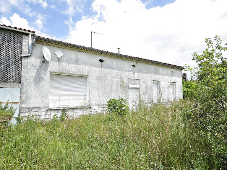 CIVRAC en MEDOC, maison de type T3 de 80 m2 env + dépendance — photo 1