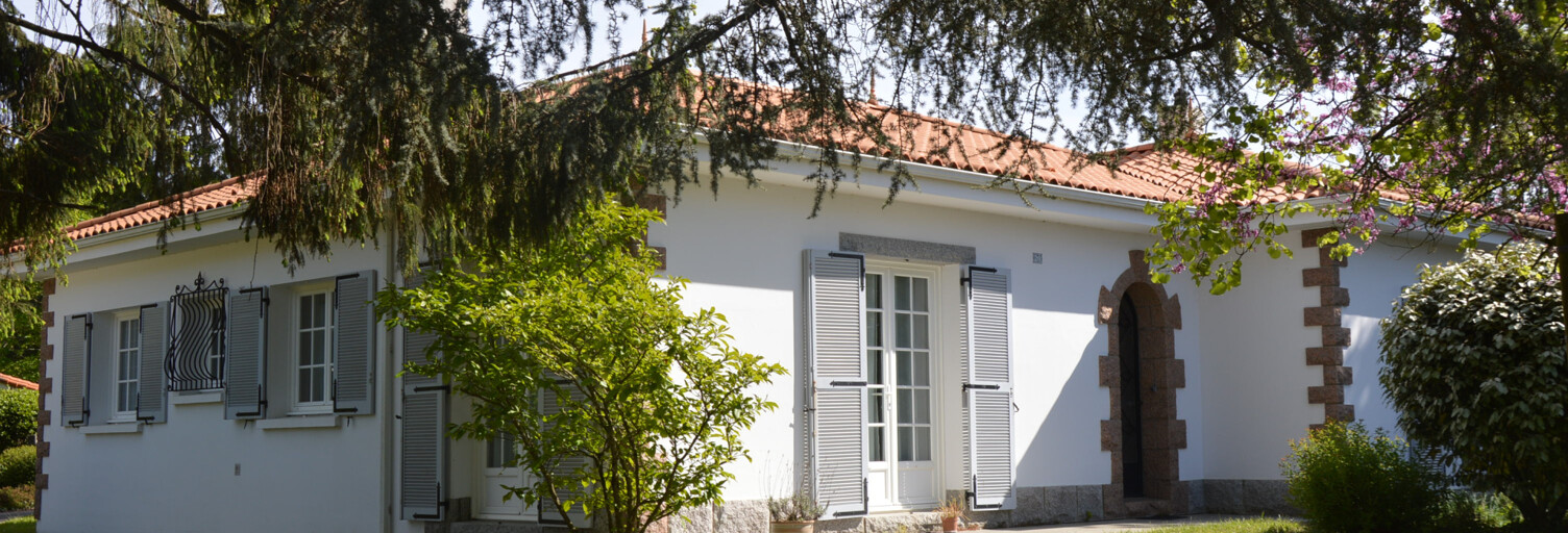 Maison 4 Pièces 120 m² à vendre à Saint-Georges-de-Pointindoux (85150)