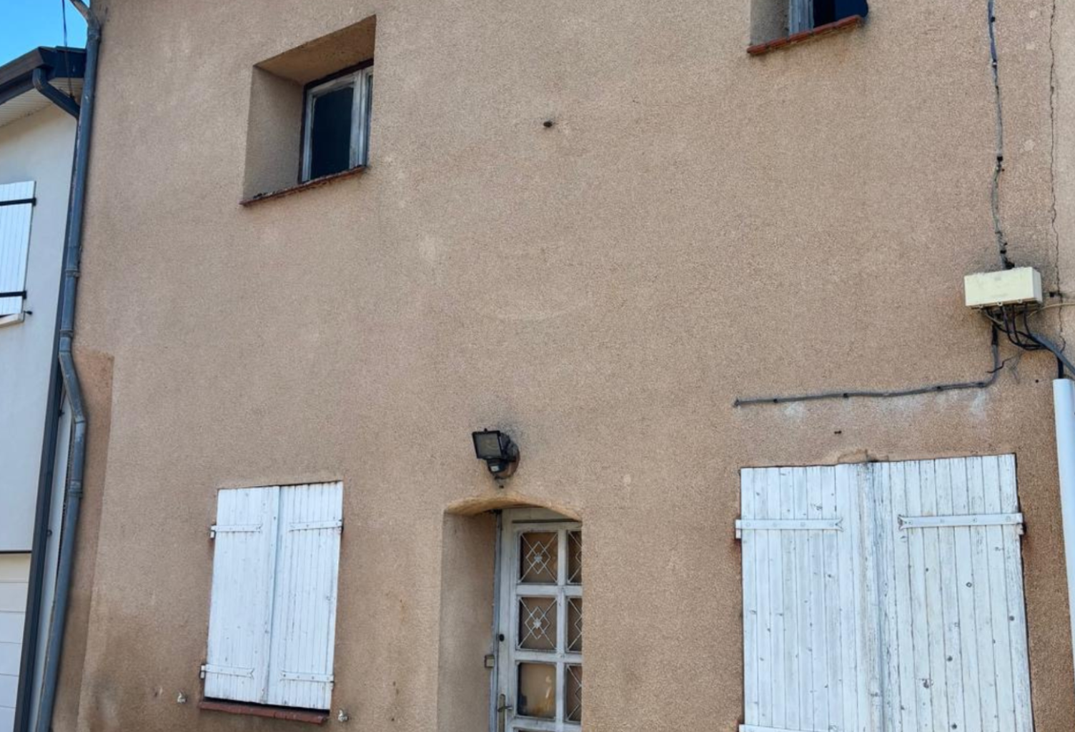 FROUZINS (31270) - MAISON DE VILLE - 120m2 AVEC JARDIN - AUC — photo 1