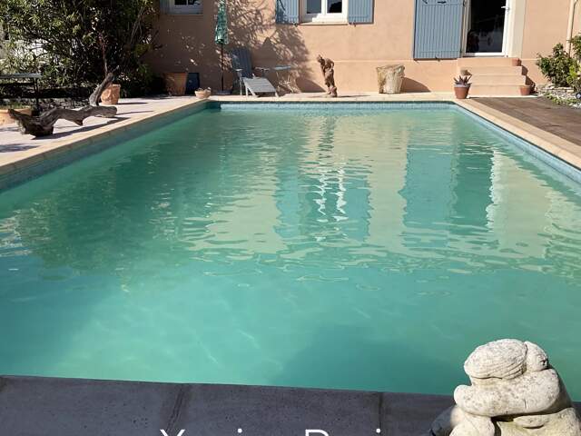 LUBERON SUD – MAISON CONTEMPORAINE DE PLAIN-PIED 154 m² – RÉNOVATION 2024 – PISCINE CHAUFFÉE – ENVIRONNEMENT EXCEPTIONNEL — photo du bien