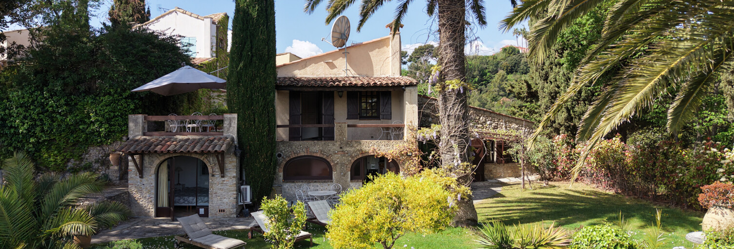 Maison 4 Pièces 120 m² à vendre à Cagnes-sur-Mer (06800)