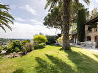 Haut de Cagnes mas authentique terrain garage vue mer — photo 2
