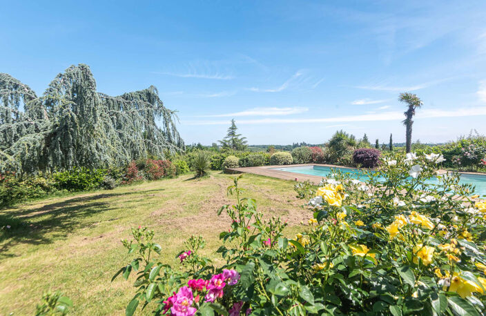 MAISON D'ARCHITECTE  - 247 m2 HAB - 5 CHAMBRES  - VUE IMPREN — photo 3