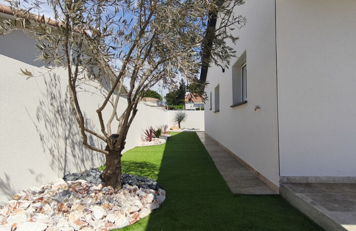 Vend villa neuve 101m2 avec garage et piscine — photo 2
