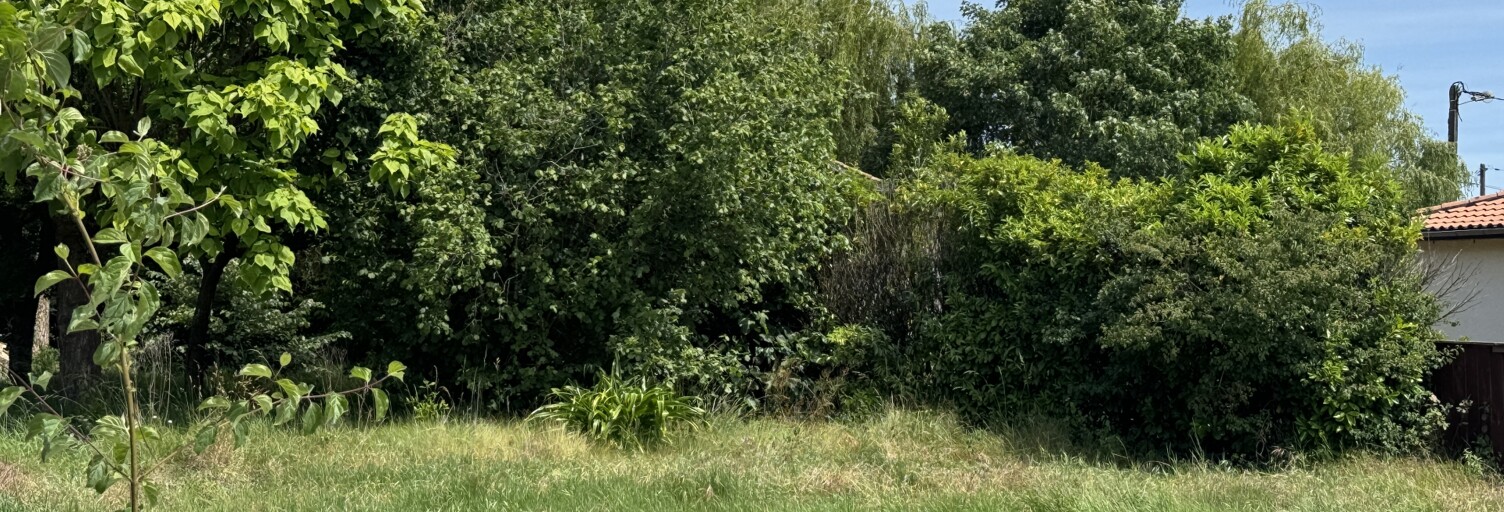 Terrain  826 m² à vendre à Saint-Laurent-Médoc (33112)