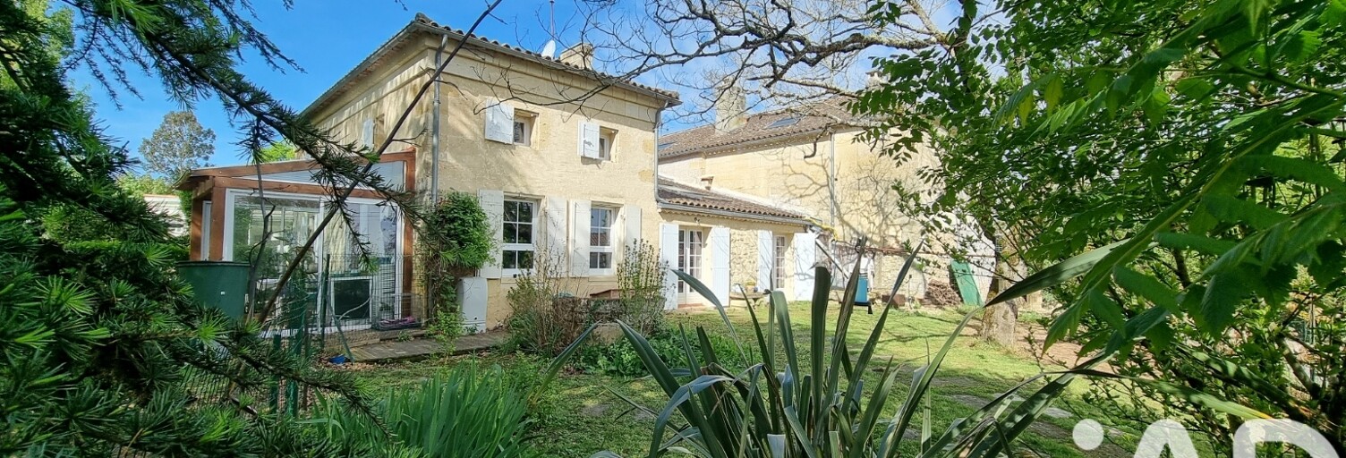 Maison 10 Pièces 262 m² à vendre à Saint-Pey-de-Castets (33350)