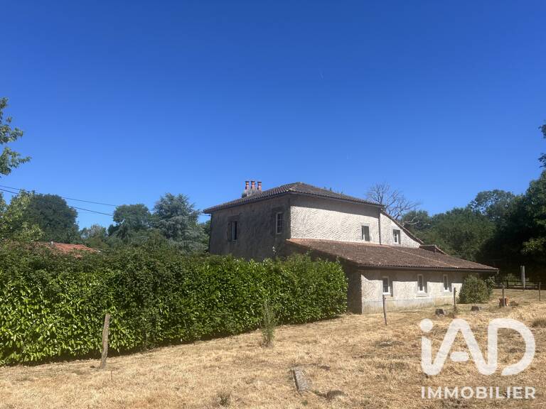 Vente Maison de campagne 7 pièces — photo 1
