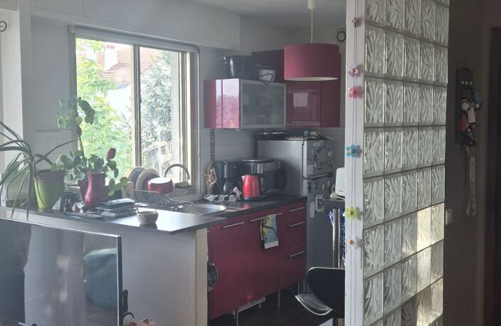 2 pièces avec balcon et parking — photo 3