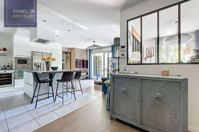 Appartement 4 pièces 415000 €