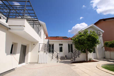 Appartement 2 pièces 860 €