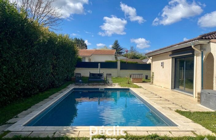 À vendre magnifique maison contemporaine 4 chambres piscine à Sadirac — photo 2
