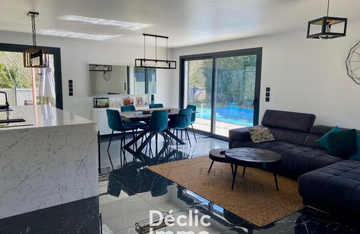 À vendre magnifique maison contemporaine 4 chambres piscine à Sadirac — photo 3