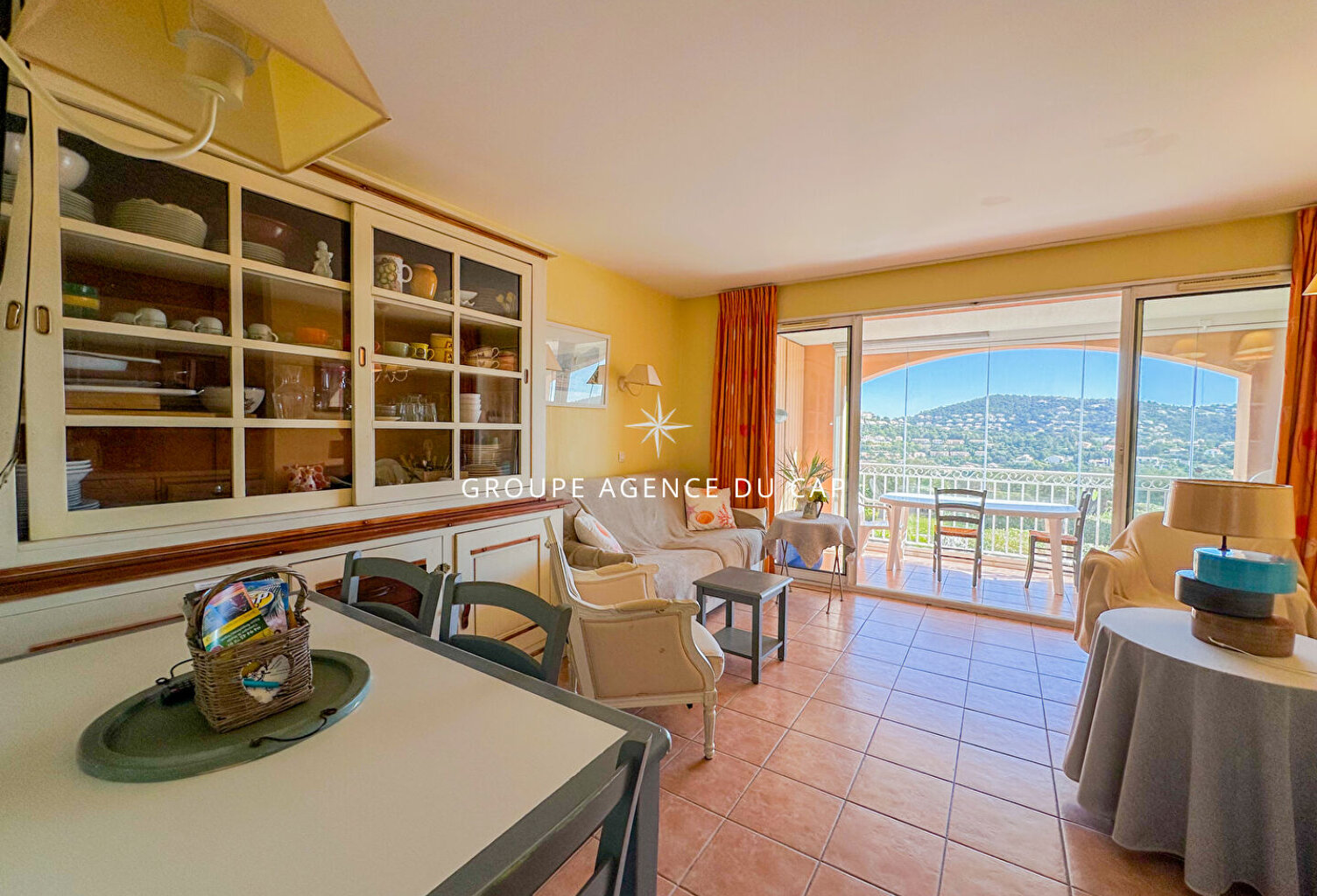 Appartement Les Issambres 2 de 35 m2avec loggia et vue mer — photo 1