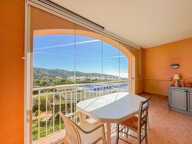 Appartement Les Issambres 2 de 35 m2avec loggia et vue mer — photo 2