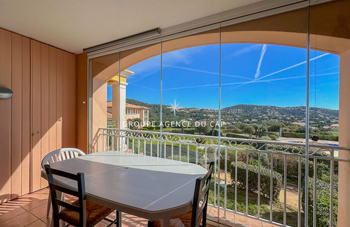 Appartement Les Issambres 2 de 35 m2avec loggia et vue mer — photo 3