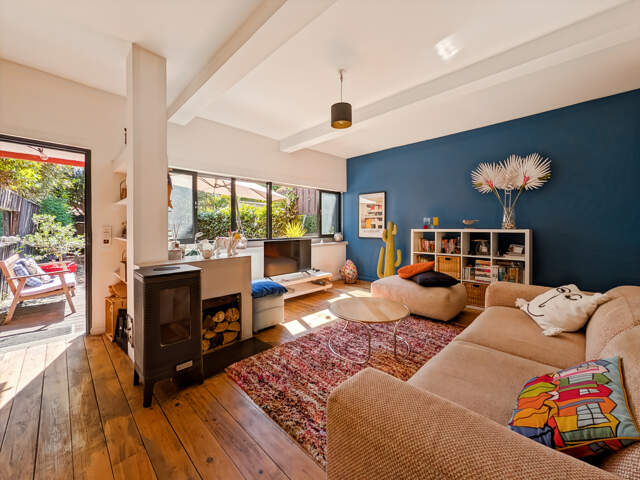 33600 PESSAC   CITÉ FRUGÈS   MAISON LE CORBUSIER   JARDIN — photo du bien