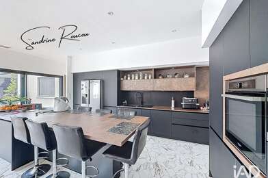 Maison 5 pièces 499000 €
