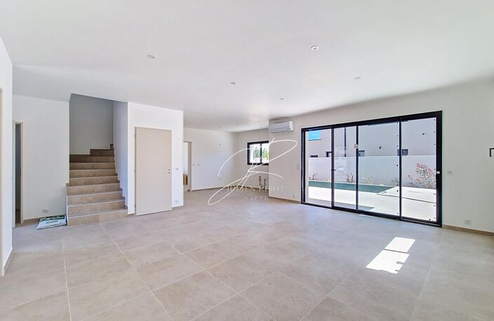 Villa neuve T6 4 chambres 133 m² piscine et garage — photo 2