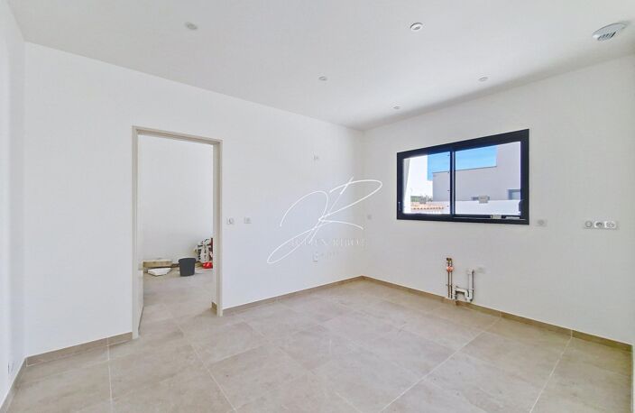 Villa neuve T6 4 chambres 133 m² piscine et garage — photo 4
