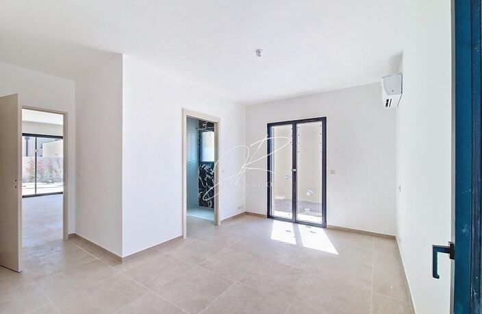 Villa neuve T6 4 chambres 133 m² piscine et garage — photo 5