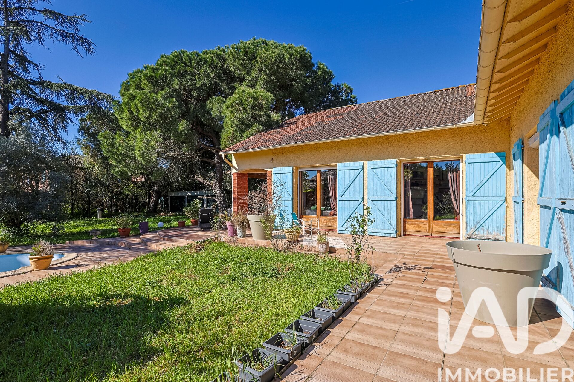 Vente Maison/villa 8 pièces - Photo 2