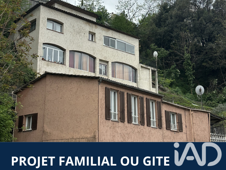 Vente Maison/villa 10 pièces — photo 1