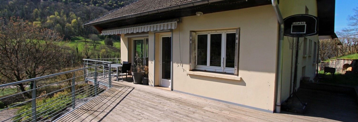 Maison 7 Pièces 143 m² à vendre à Lons-le-Saunier (39000)