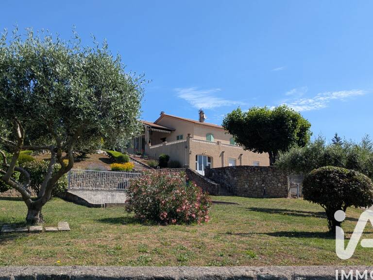 Vente Maison/villa 7 pièces — photo 1