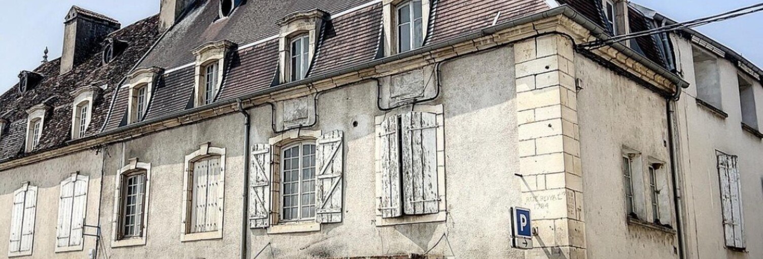 Maison 17 Pièces 482 m² à vendre à Champlitte (70600)